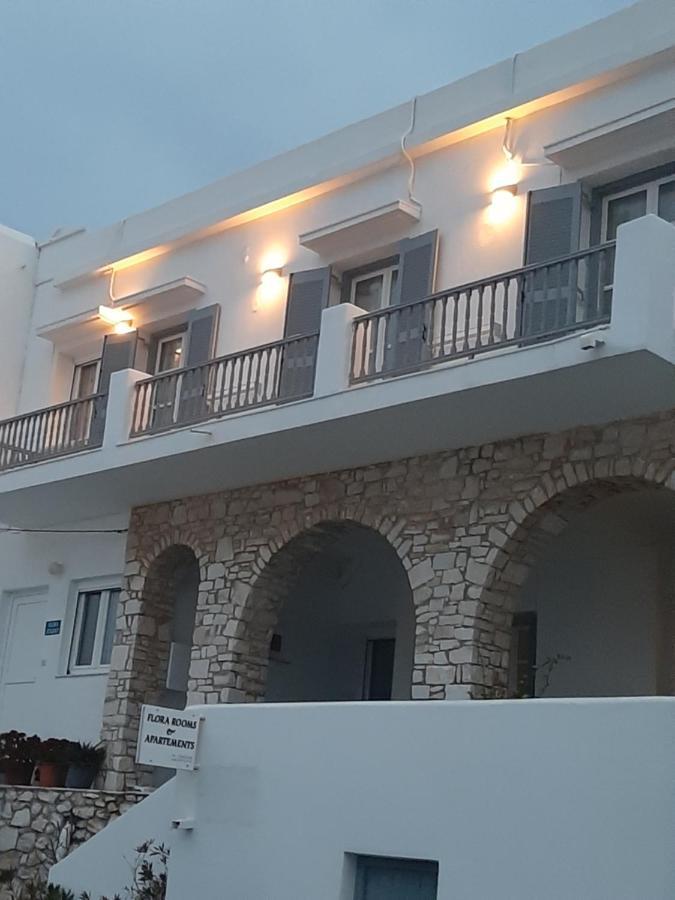 Flora Rooms & Apartments Науса Экстерьер фото
